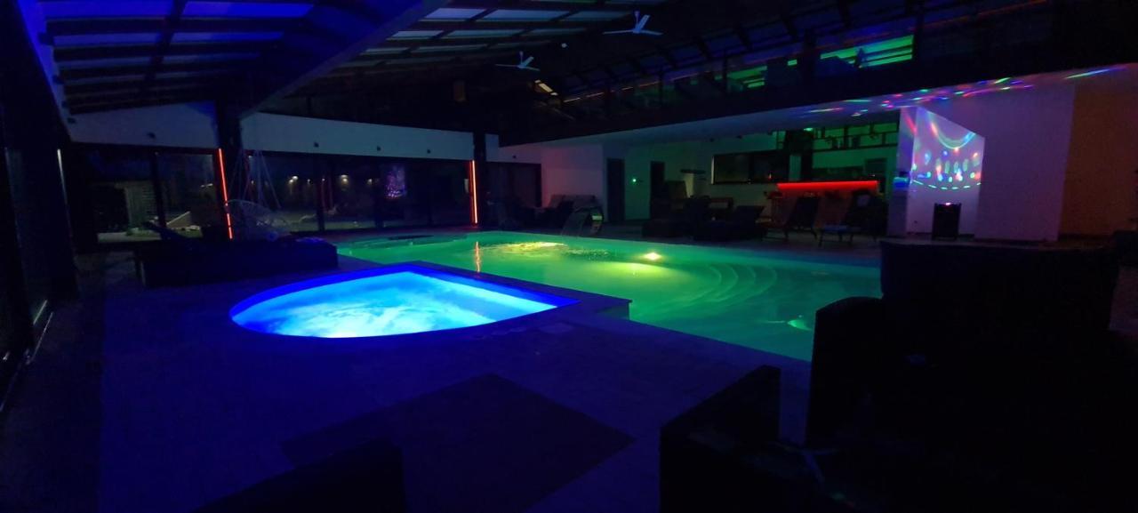 Maiden Water Resort SJJ Exterior photo